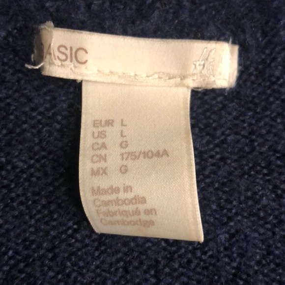 Cardigan - Picture 2 of 3